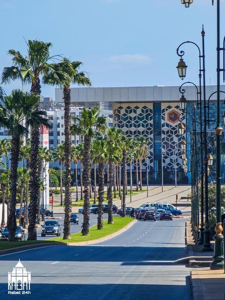 Rabat, Hassan Downtown: Tramway, Sunshine, Privacy Appartement Buitenkant foto